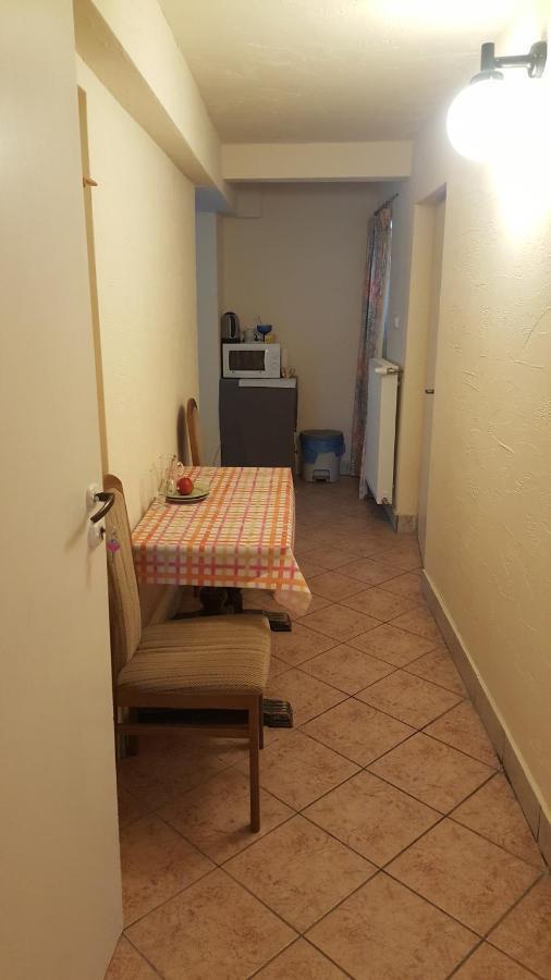 Appartement Pod Srebrna Roza à Chęciny Extérieur photo